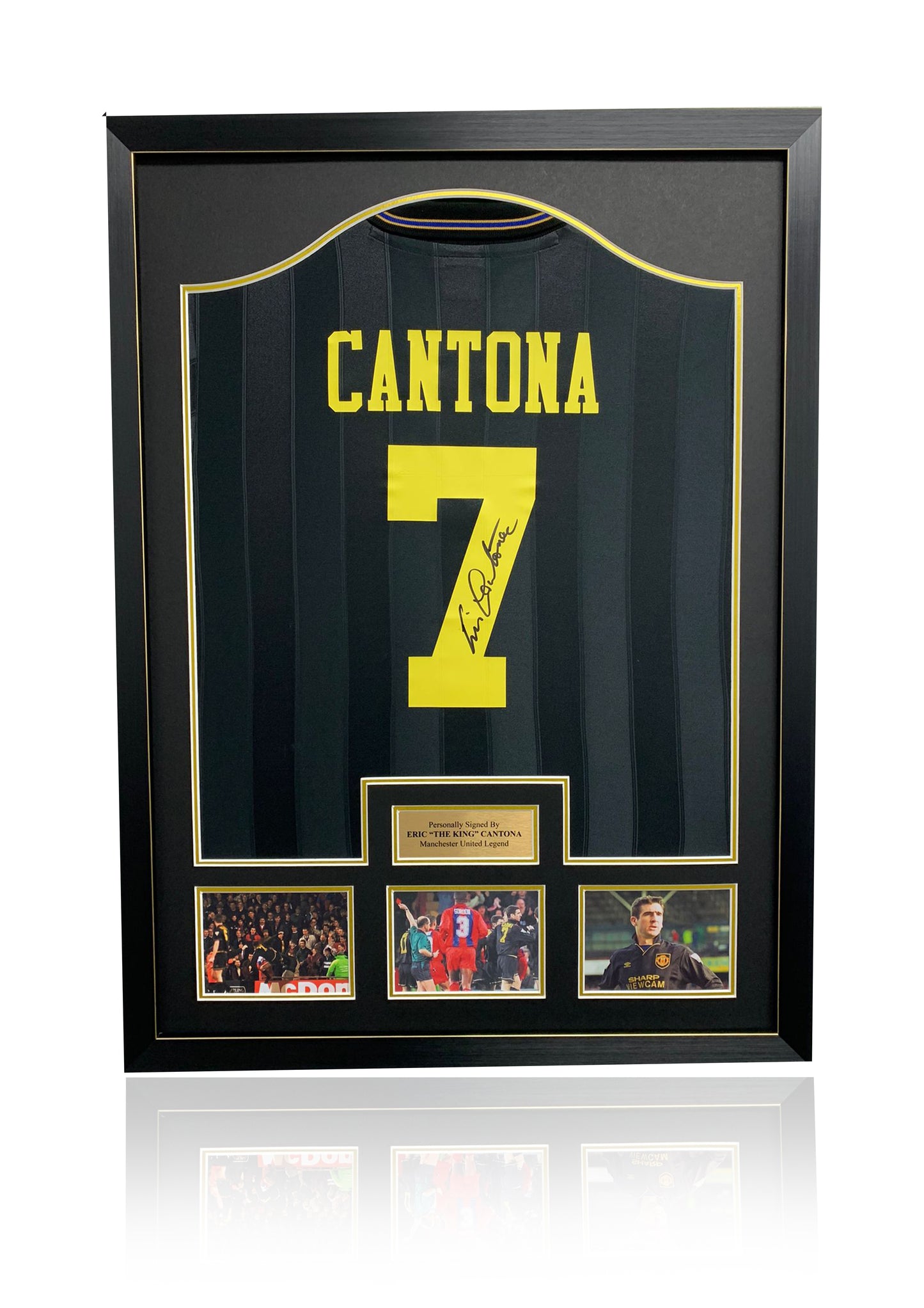Eric 'The King' Cantona number 7 Manchester United signed framed  infamous king fu kick shirt