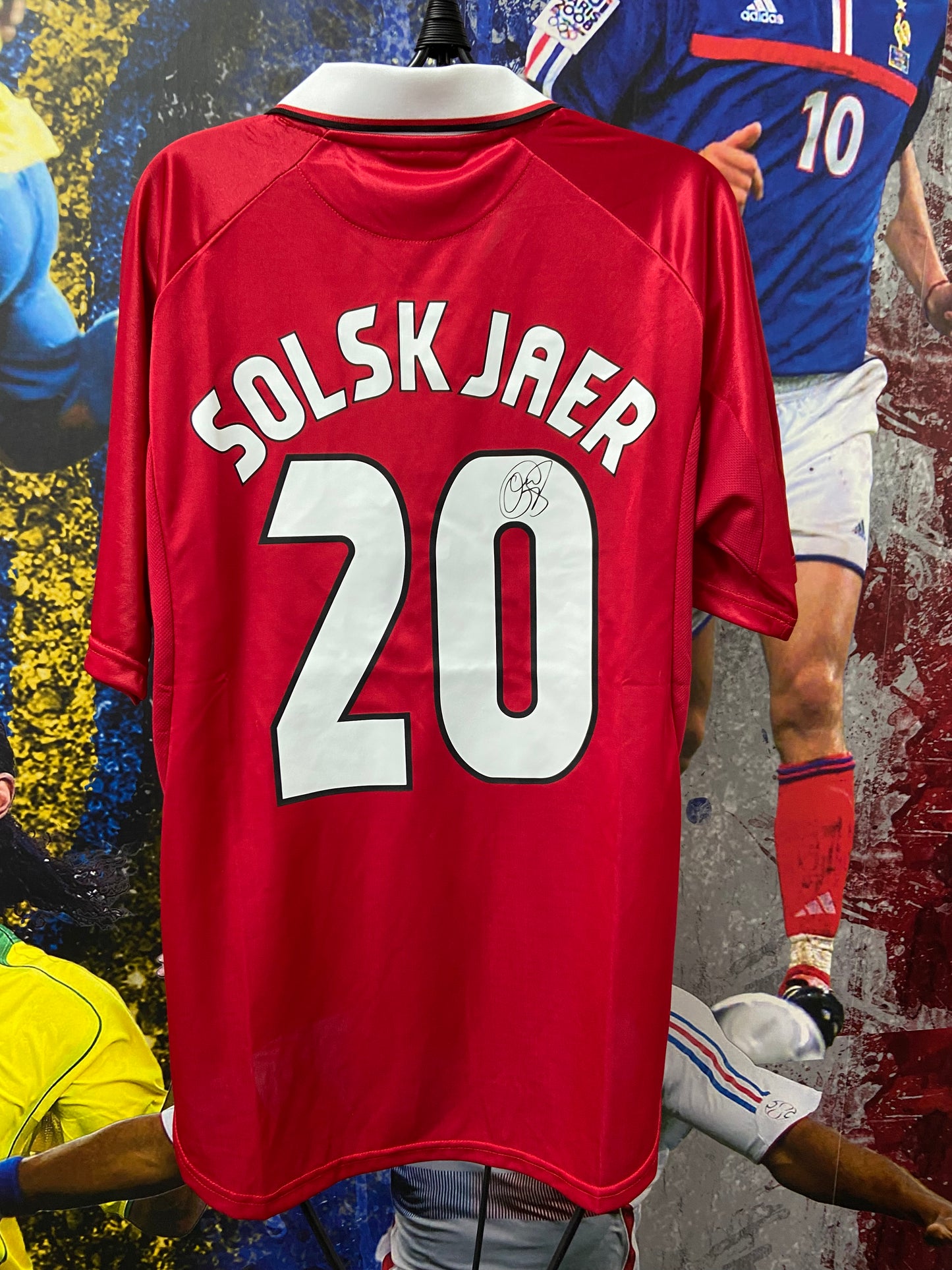 Ole Gunnar Solskjaer Signed 1999 Manchester United red champions league shirt