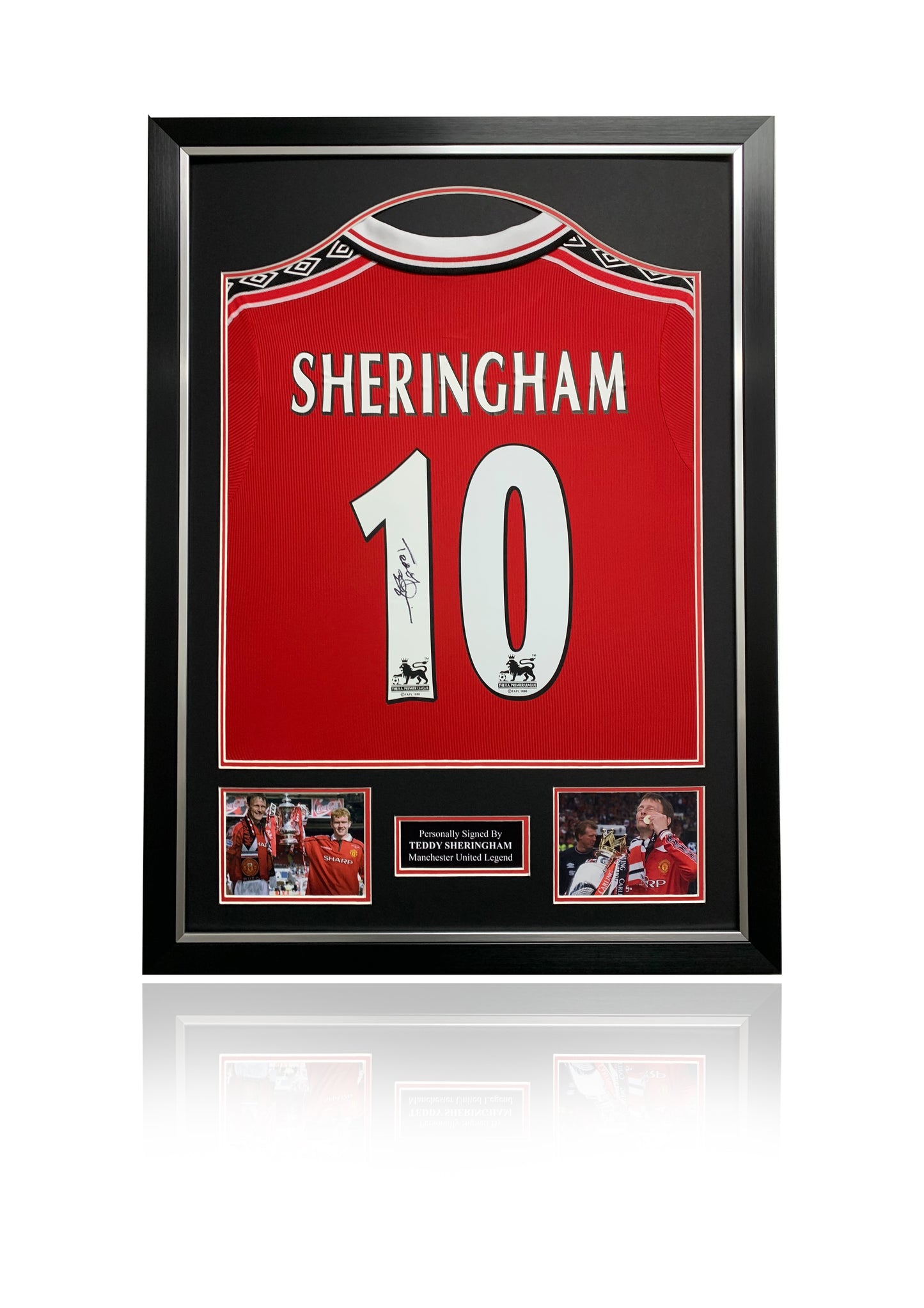 Teddy Sheringham signed framed 1999 Manchester United treble winning shirt