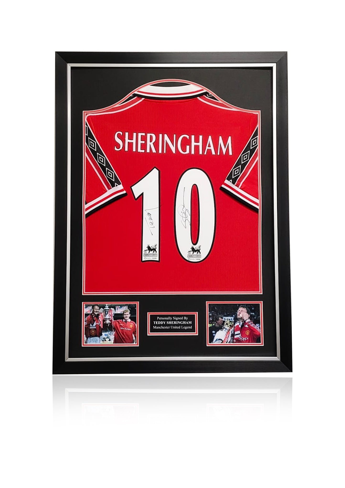Teddy Sheringham signed framed 1999 Manchester United treble winning football shirt