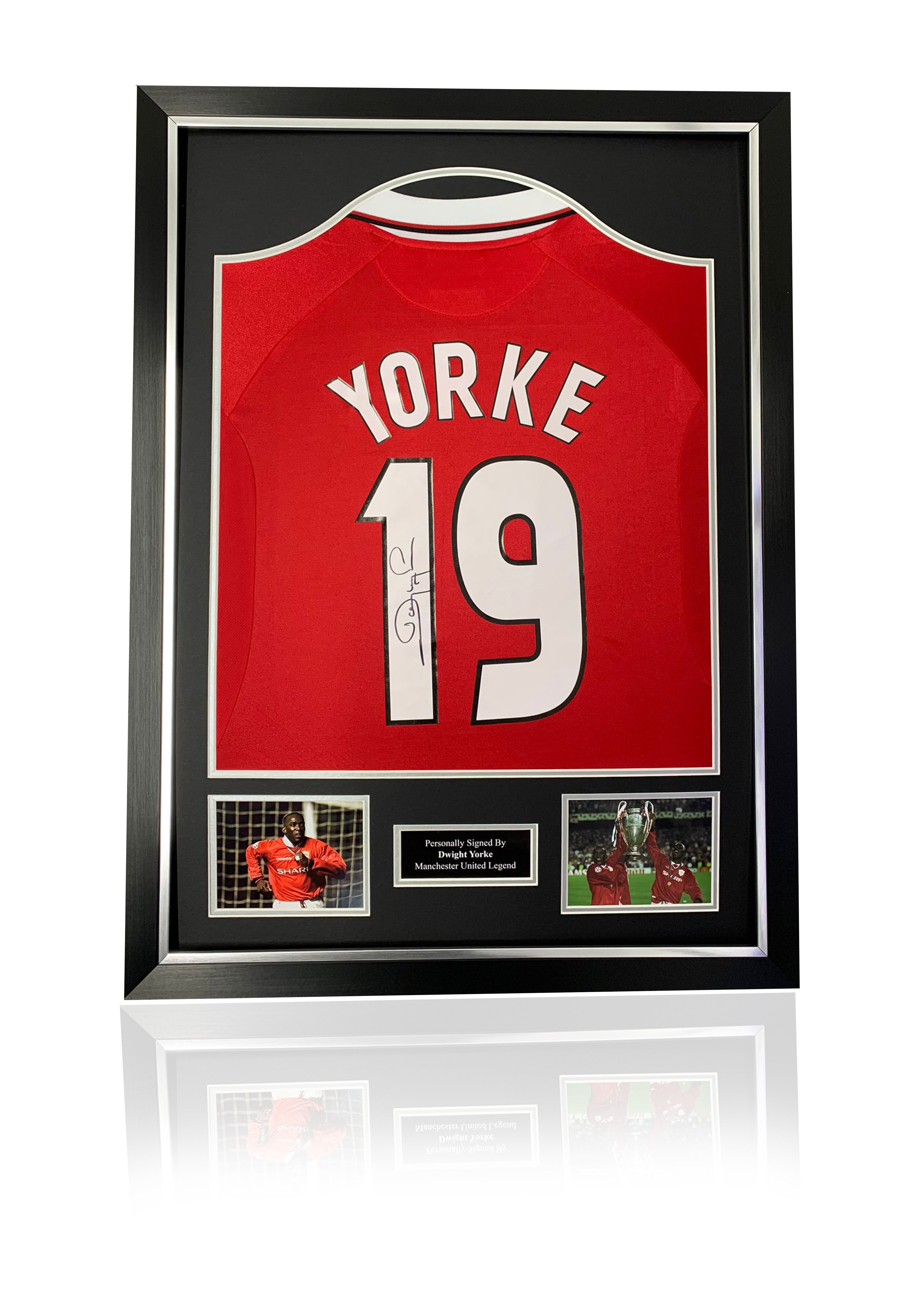 Dwight yorke store manchester united jersey